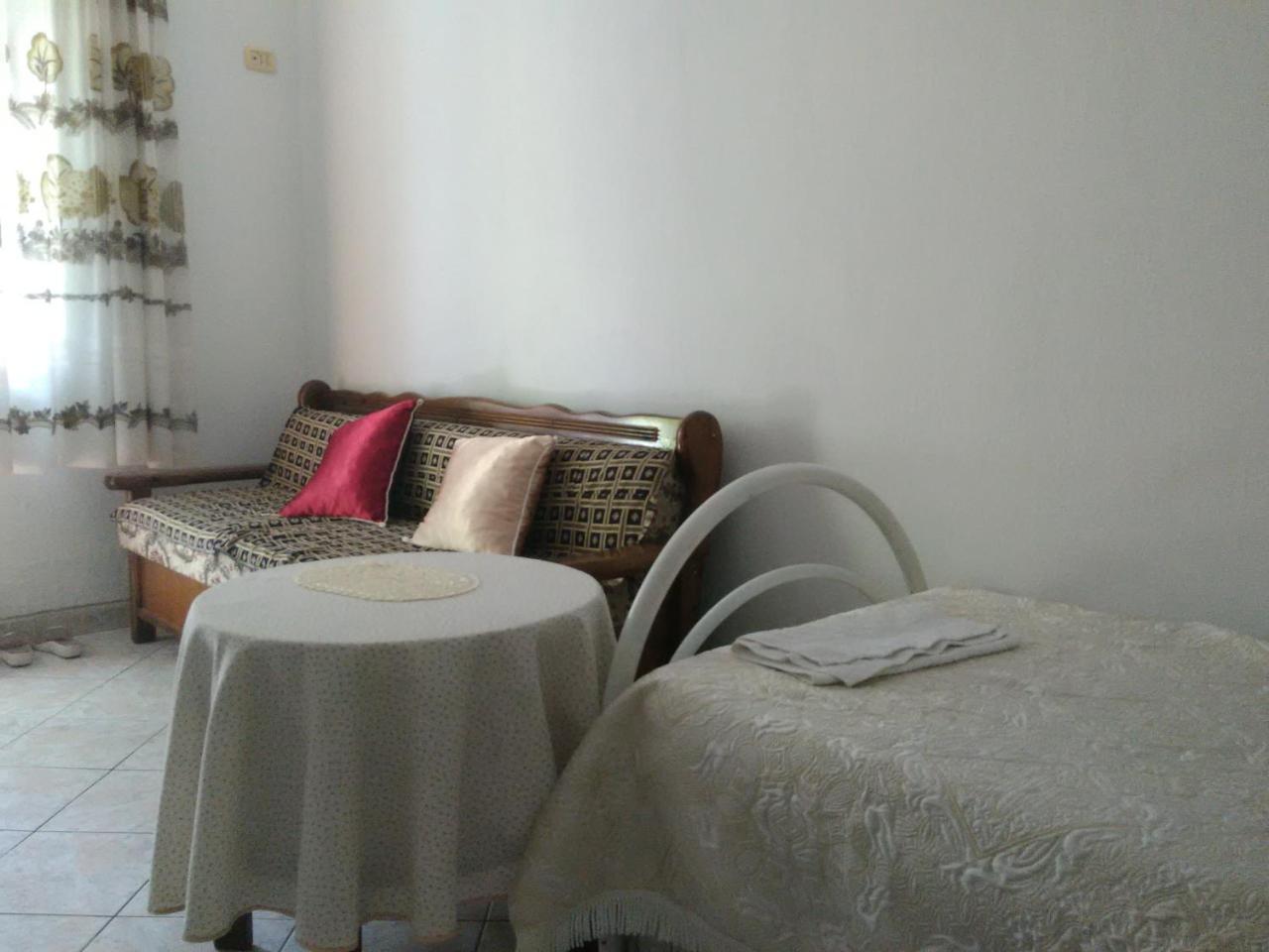 Camping Late Gjirokaster Ngoại thất bức ảnh